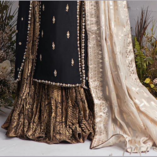 Sarosh_Salman,Lehenga,Sharara,Shalwar_Kameez,Salawar_Kameez,Indian_Outfit,Pakistan_Designer