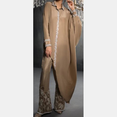 Faiza Saqlain,Pakistani_XL,Pakistani_Designer,Indian_Desinger,Sharara,Gharara,Lehenga