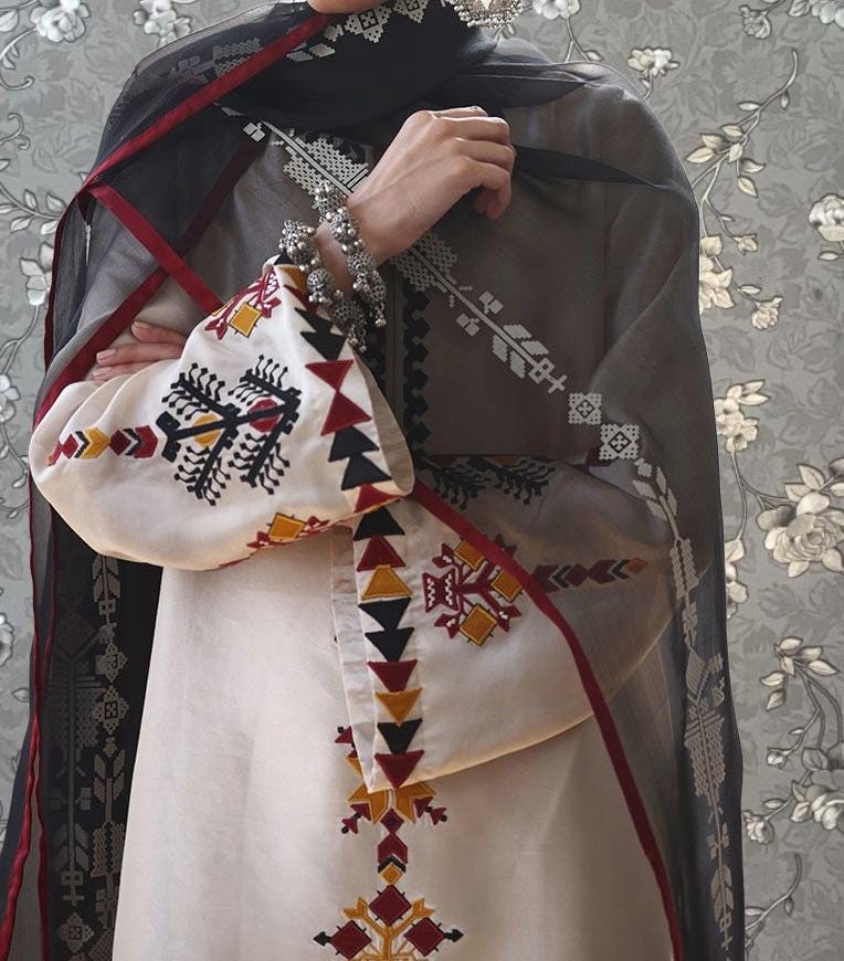 Ivory Silk Tunic with Embroidered Black Dupatta - Elegant & Modern Ladies Outfit Pink Tulip PR-0194