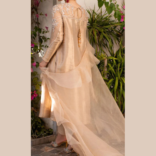 Sadaf Fawad Khan,Indian_Wedding_Out,Pakistani_Wedding,Mina_Hasan,Shalwar_Kameez,Salwar_Kameez,Embroidery